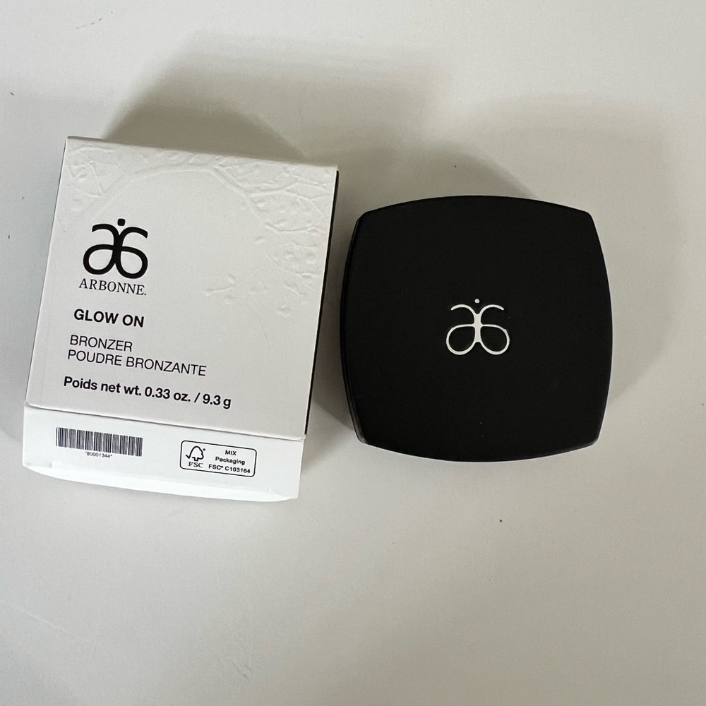Arbonne Glow On Bronzer